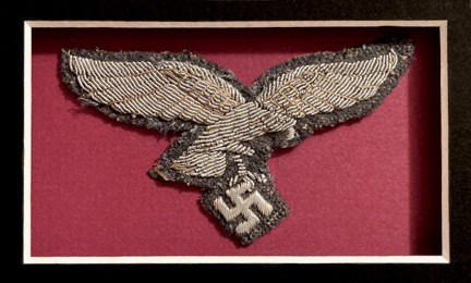 Luftwaffe officer's breast eagle